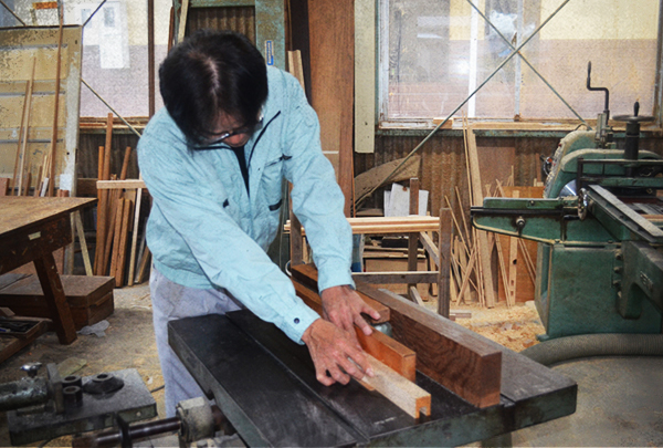 創業昭和40年、福岡県柳川市にあります建具屋、佐藤木工所